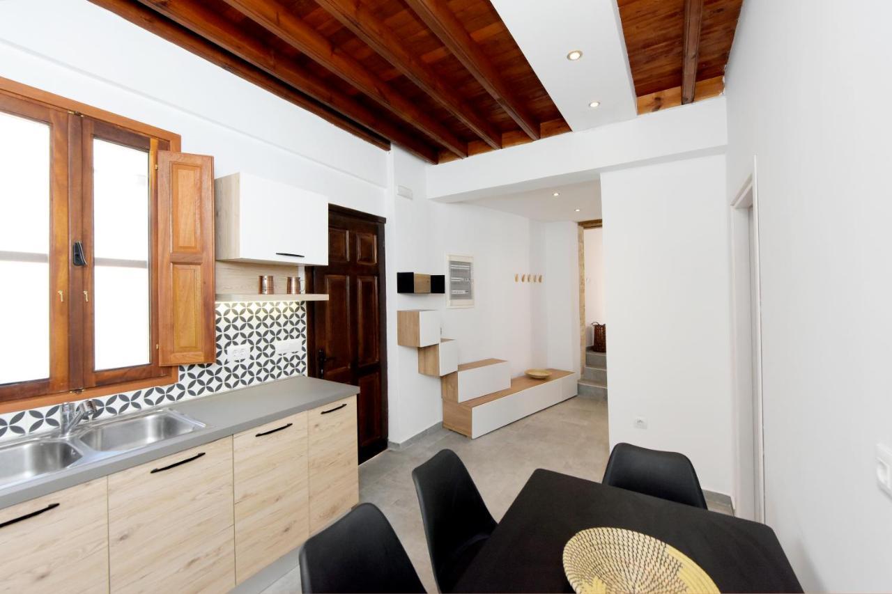 Pera Houses 2-Bedroom In The Center Of Lindos Extérieur photo